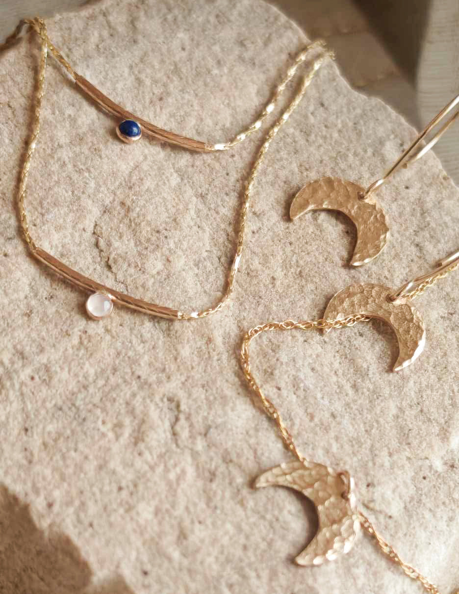 Crescent moon 14k Goldfilled hammered earrings