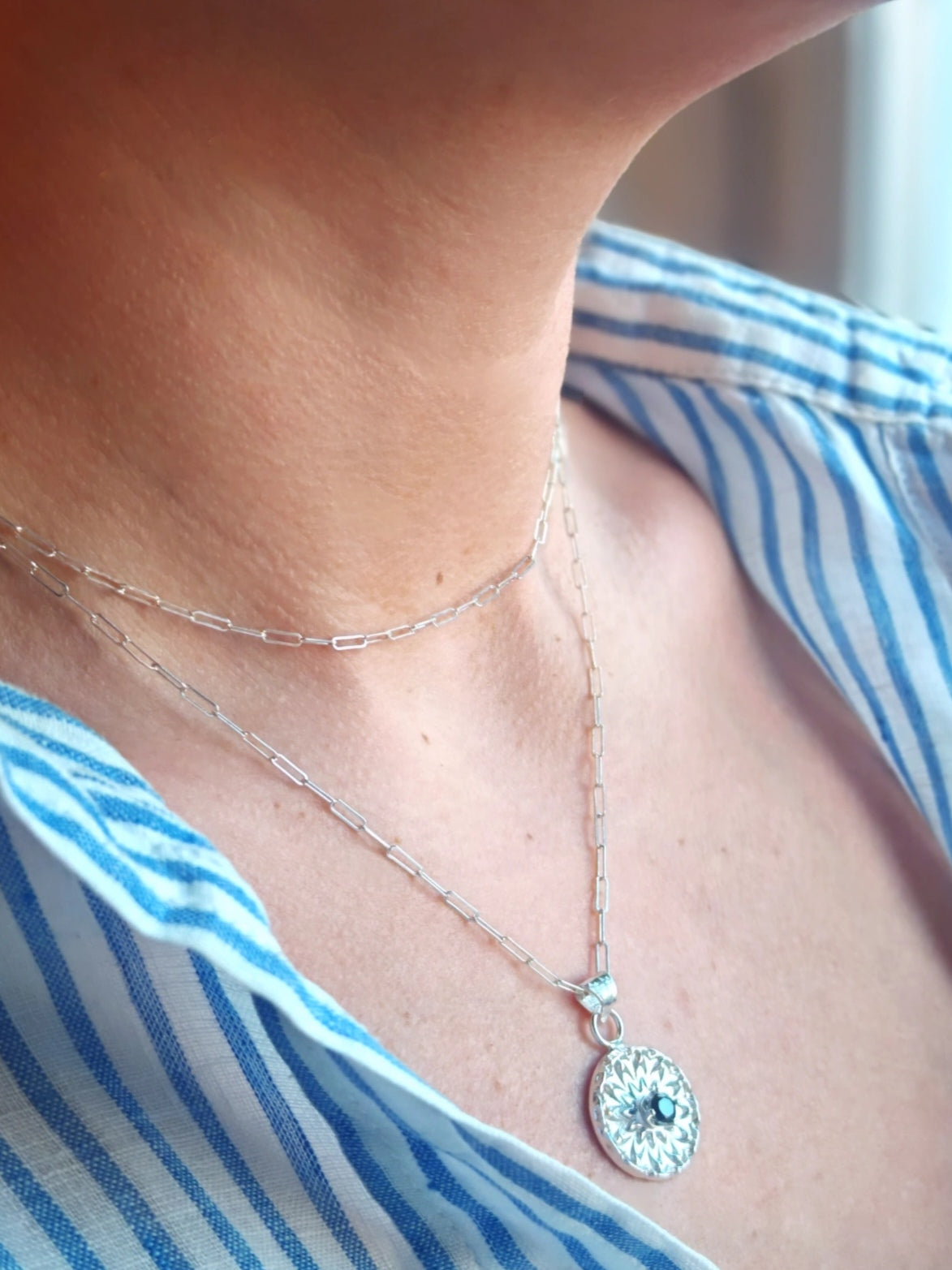 Double chain Aurora necklace