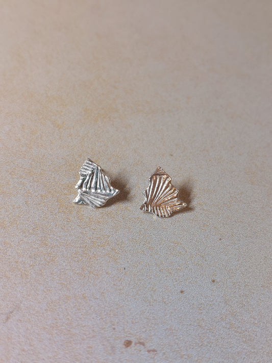 Christmas tree studs