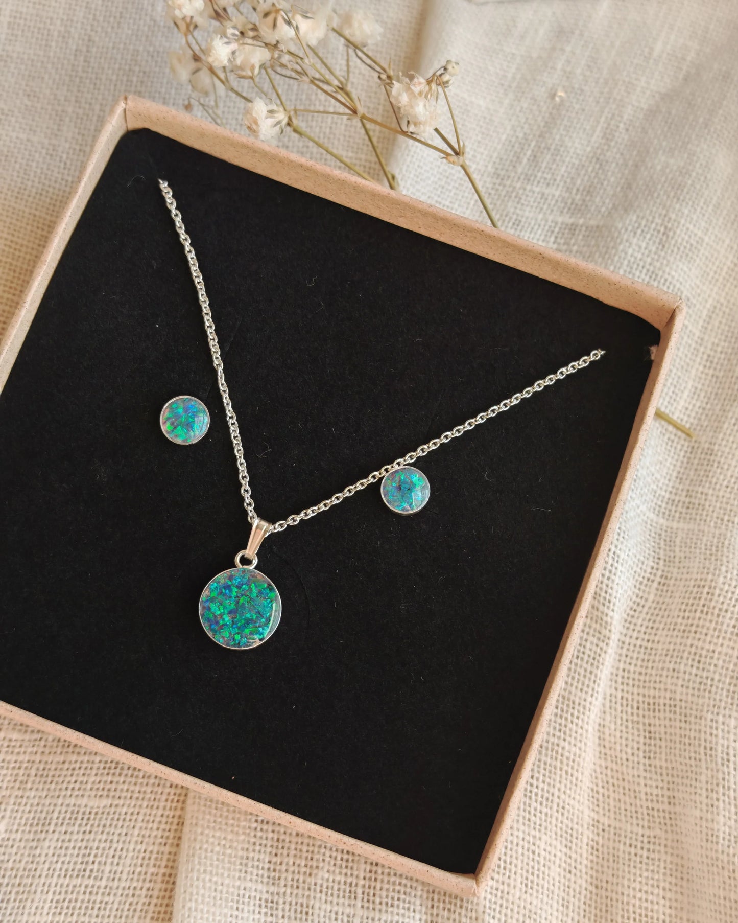 The crushed opal - The match maker necklace.