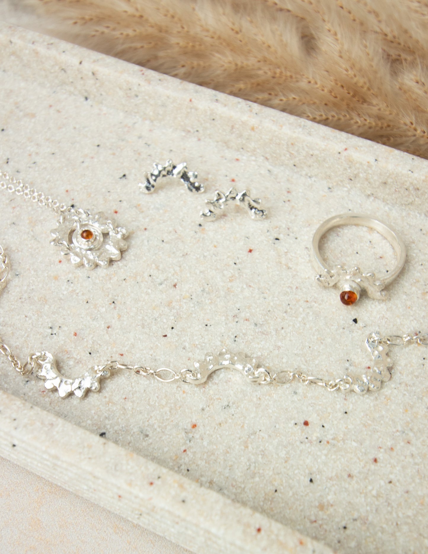 The Saint Lucia pendant neckace